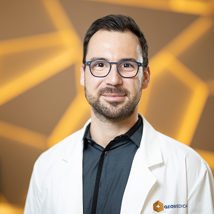 Dr. Egyed Tamás